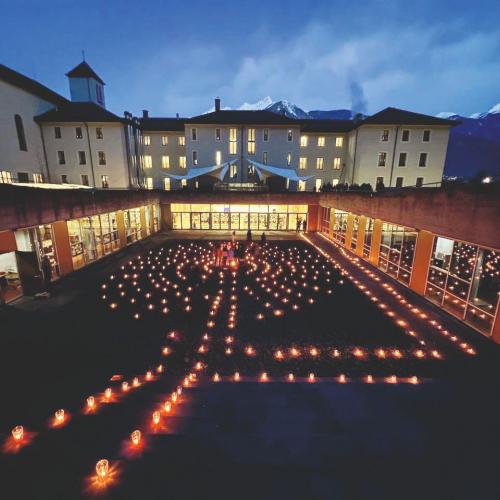 Das Labyrinth aus Lichtern